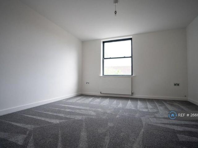 House for rent in The Polygon, City Of Southampton