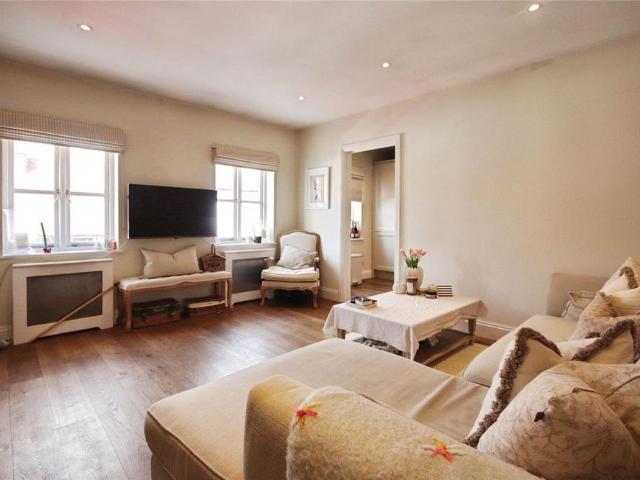 House for rent in Cookham