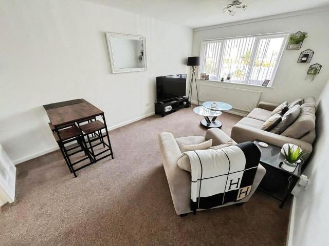 House for rent in Minworth, West Midlands