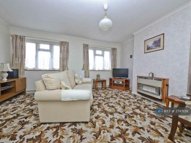 House for rent in London Borough of Hillingdon, Greater London
