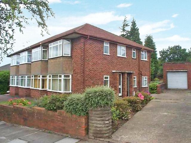 Flat for rent in Penylan, Falcon Lodge