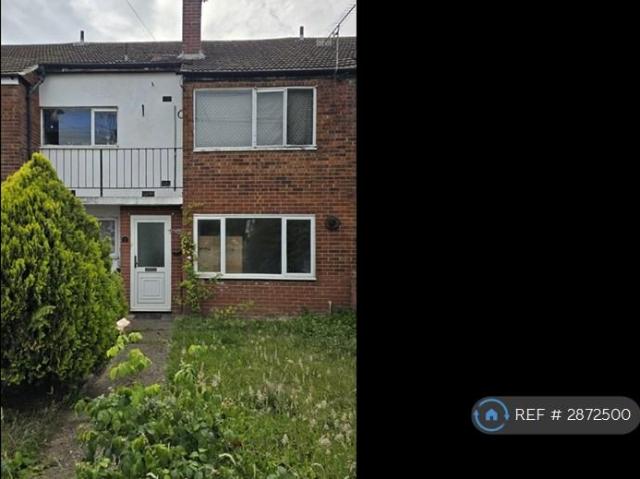Flat for rent in Slough