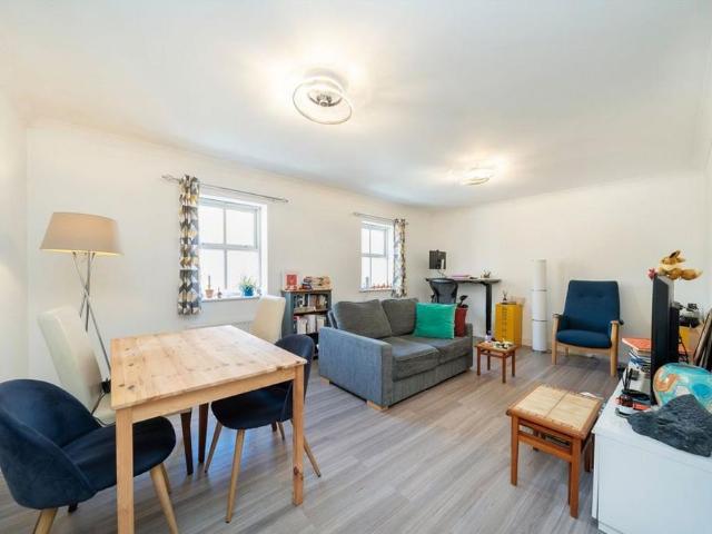 House for rent in Kensal Town, Greater London