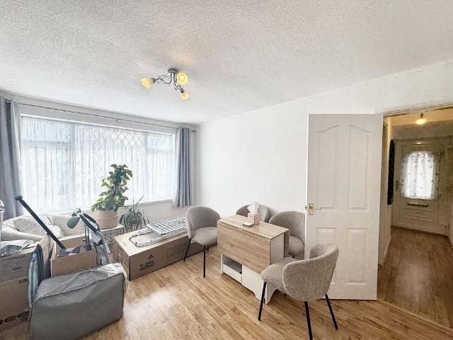 House for rent in Tollbar End, West Midlands