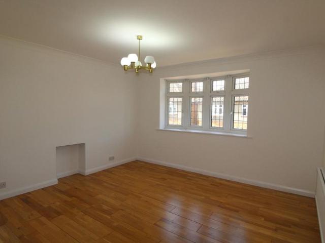 House for rent in Gidea Park, Greater London