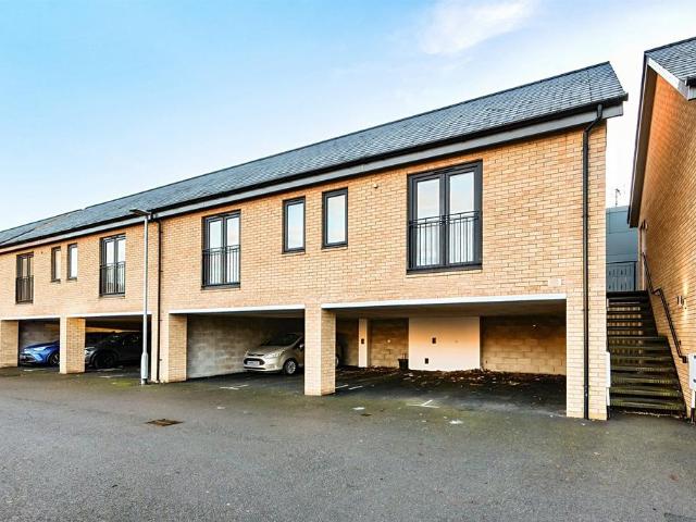 Flat for rent in Whitley Wood, Reading