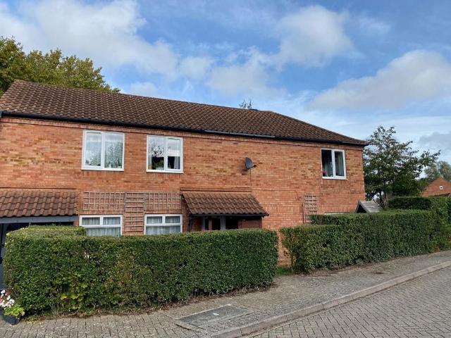 Flat for rent in Great Linford, Milton Keynes