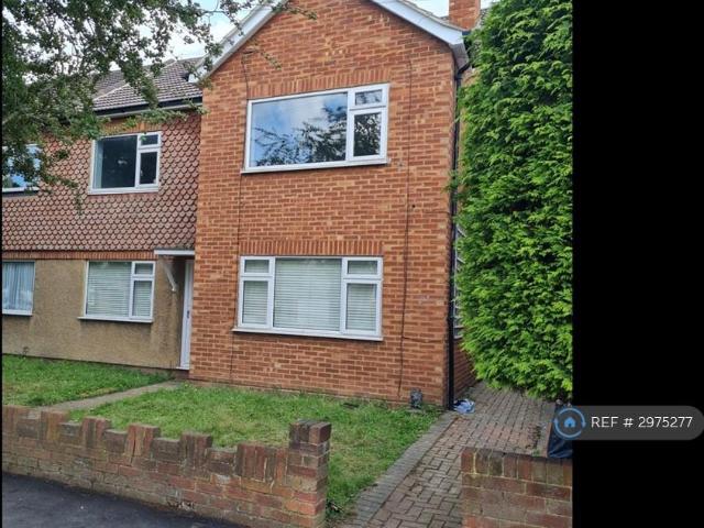 Flat for rent in Greater London