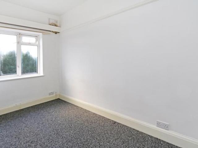 House for rent in Stoneleigh, Ewell