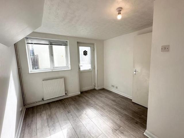 Room for rent in Silverhill, Guestling Green