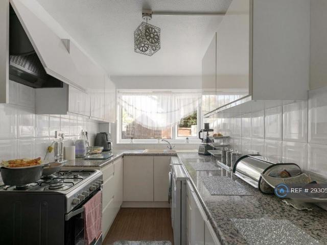 Flat for rent in Greater London