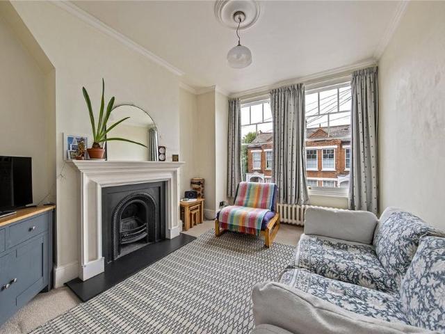 House for rent in Kew, Greater London