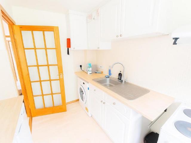 Flat for rent in The Slade, Oxfordshire