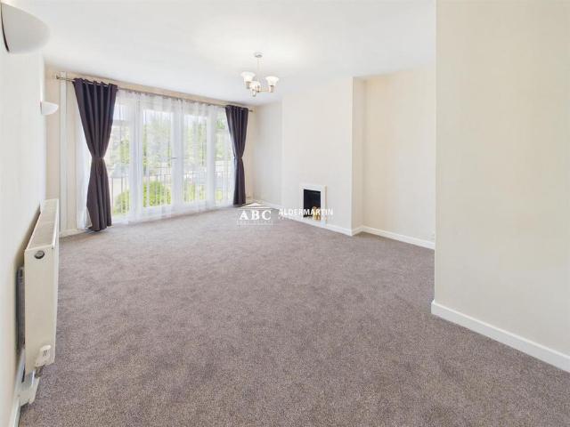 House for rent in Harrow Weald, Greater London