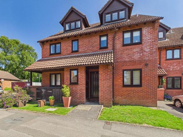 Flat for rent in Amersham