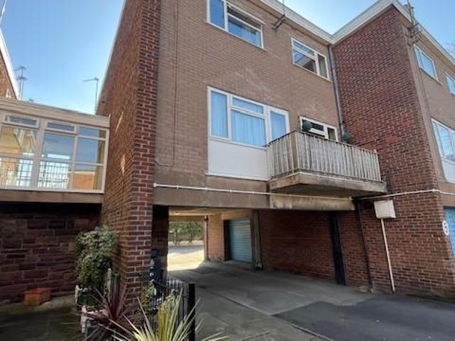 Flat for rent in Isle Of Man
