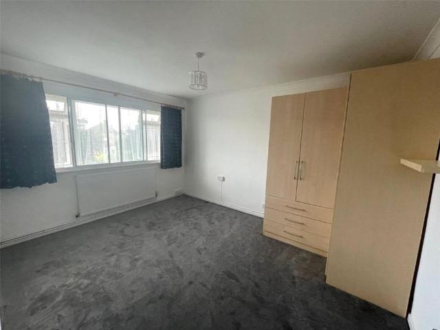 House for rent in Albany Park, Greater London
