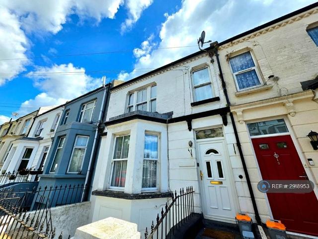 Flat for rent in St Leonards Green, Guestling Green