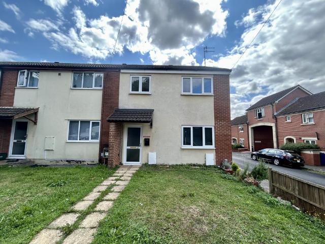 Flat for rent in St Philip's Marsh, Feckenham