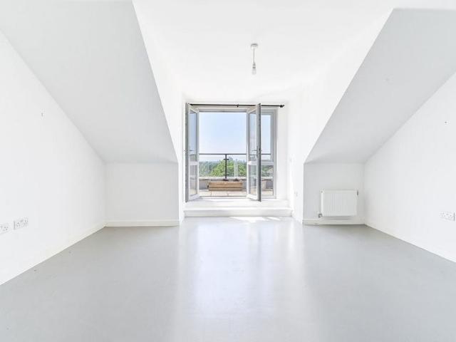 House for rent in Crystal Palace, Greater London
