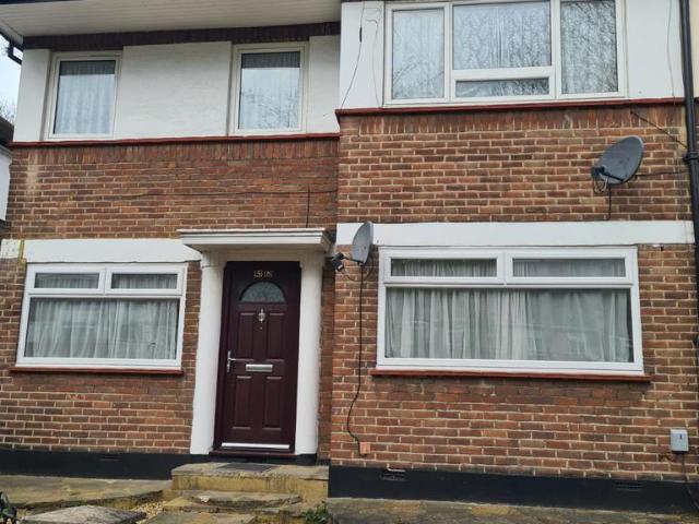 Flat for rent in Sudbury, Greater London