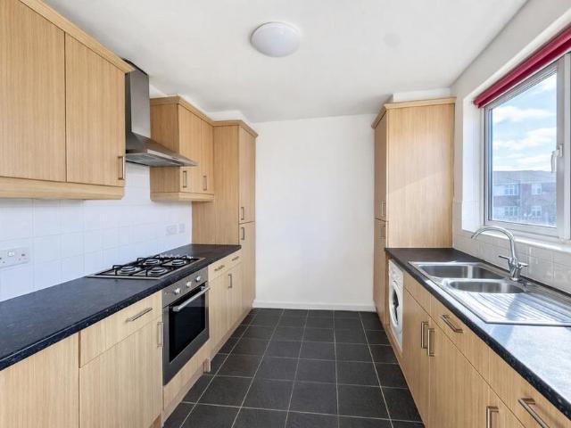 House for rent in Upton, Acol