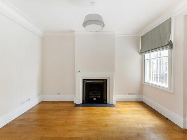 House for rent in Chelsea, Greater London
