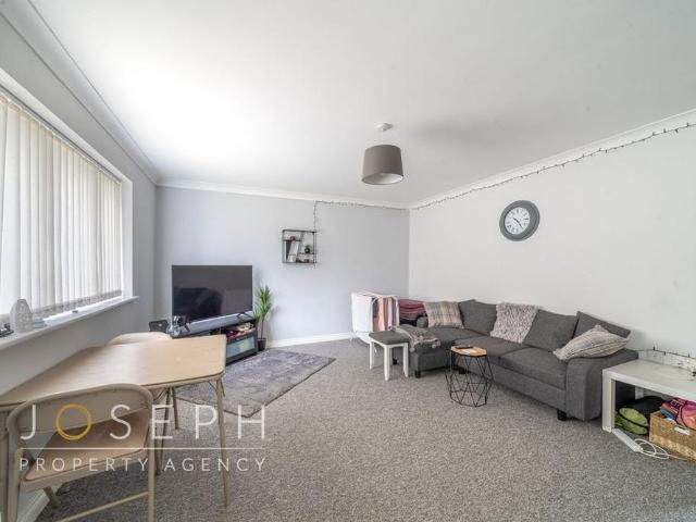 House for rent in Westbourne, Key Street