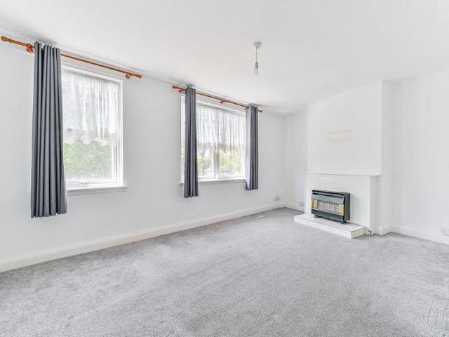 House for rent in London Borough of Croydon, Greater London