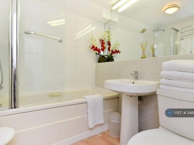 House for rent in Saint Giles, Bloomsbury