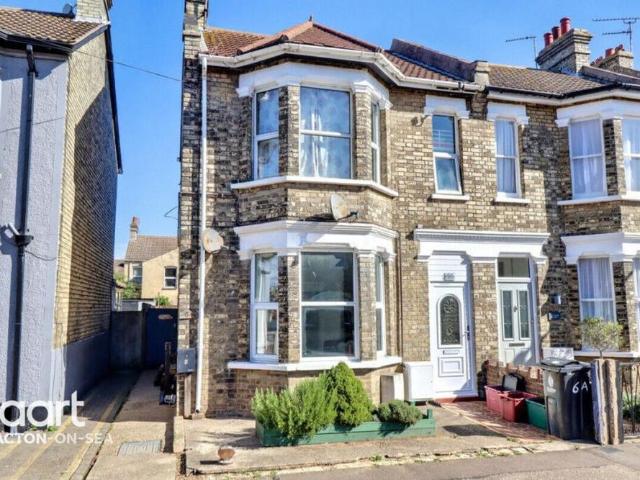 House for rent in Dale Hill, Essex