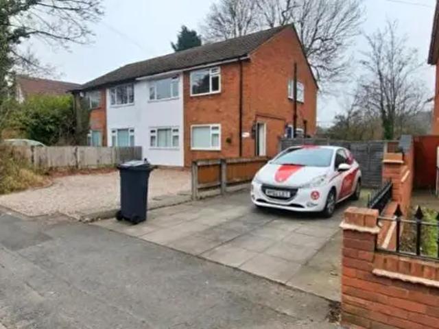 Apartment for rent in Haslucks Green, Solihull
