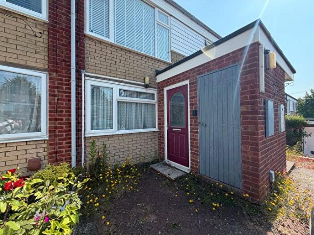Apartment for rent in Overslade, New Bilton