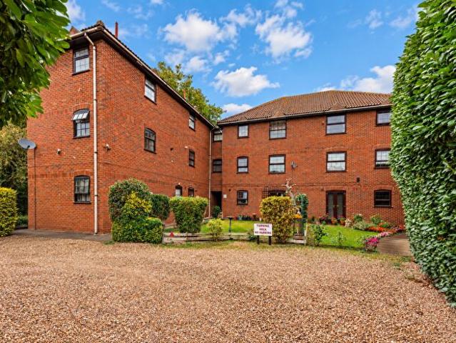 Apartment for rent in Humberstone, Leicester
