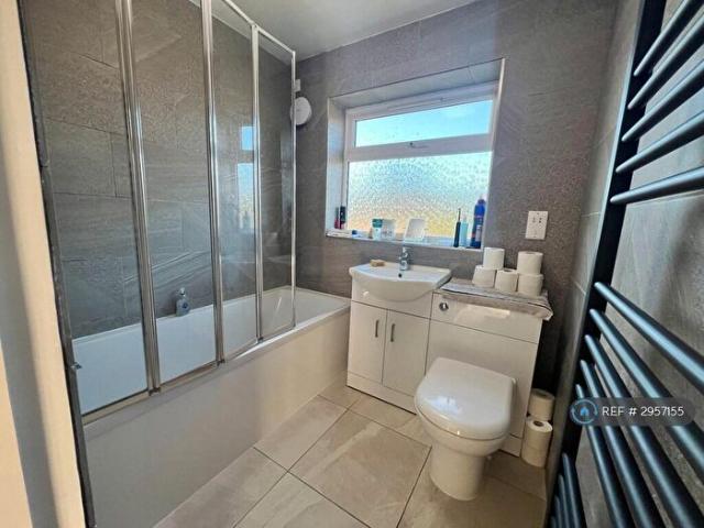 Apartment for rent in Four Oaks, West Midlands