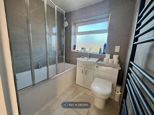 Apartment for rent in Four Oaks, West Midlands