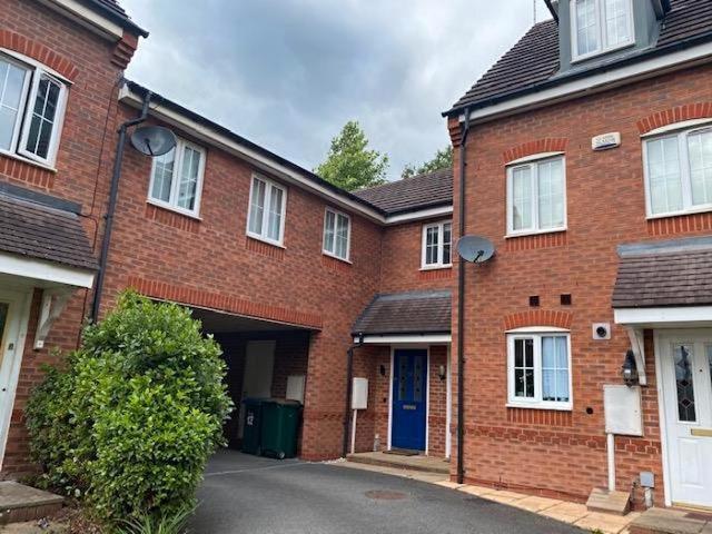 Apartment for rent in Copsewood, West Midlands