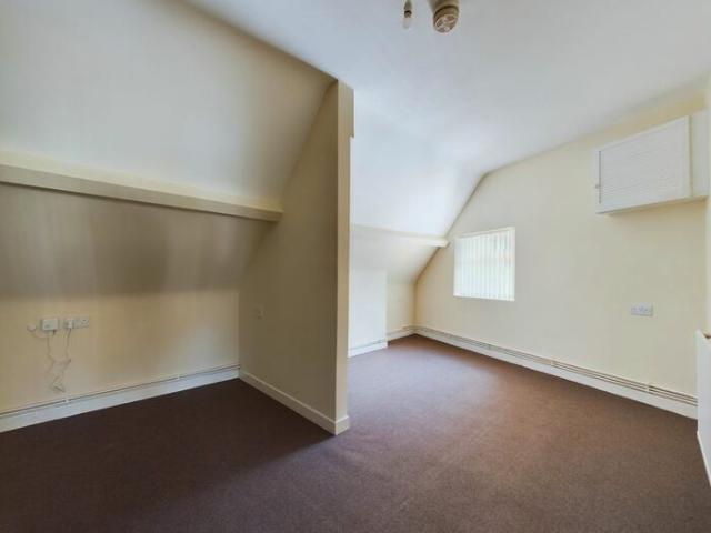 Apartment for rent in Plasmarl, Swansea