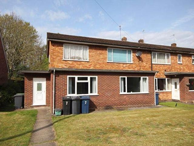 Apartment for rent in Horsenden, Princes Risborough