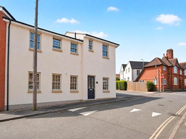 Apartment for rent in Green Park, Milton Keynes
