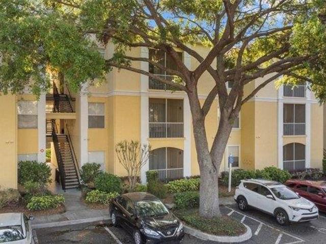 Condo for sale in Maitland, Florida