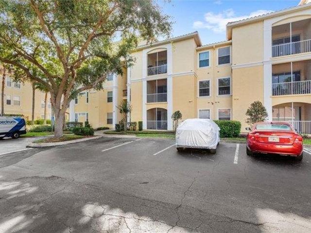 Condo for sale in Maitland, Florida