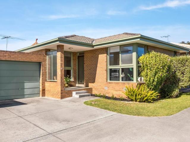 Apartment for sale in Camerons Creek, Victoria