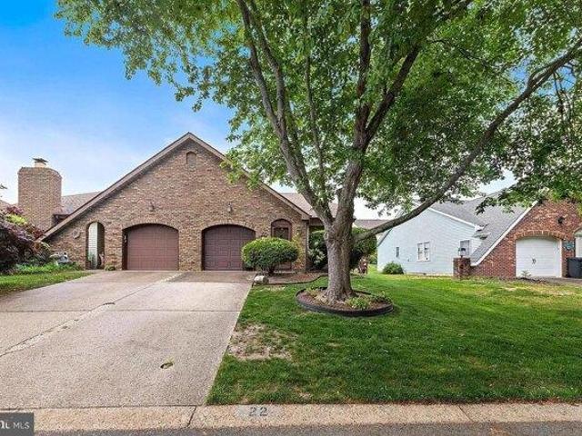 Condo for sale in Manahawkin, New Jersey