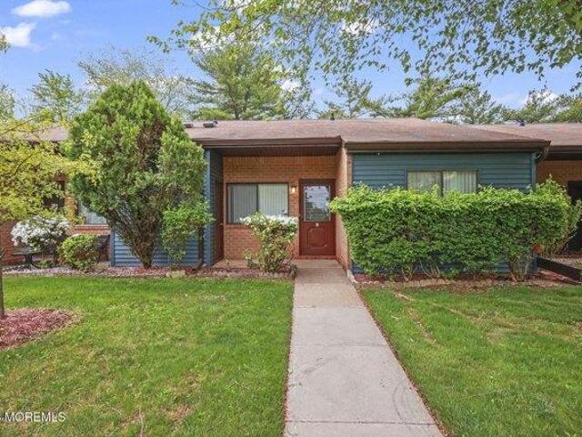 Condo for sale in Monmouth, New Jersey