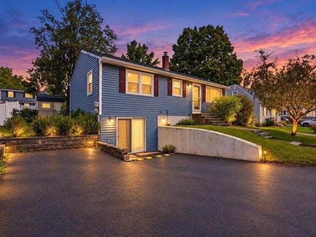 House for sale in Wolfe Park, Manchester