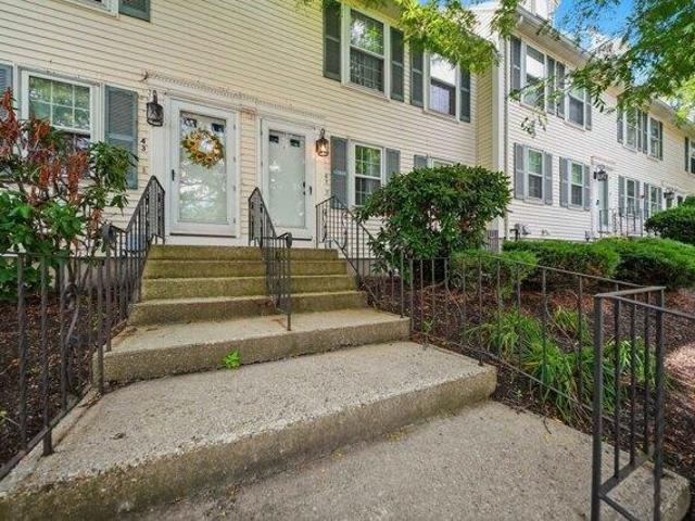 House for sale in New Hampshire