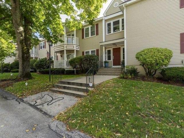 Condo for sale in Manchester, Hillsborough County