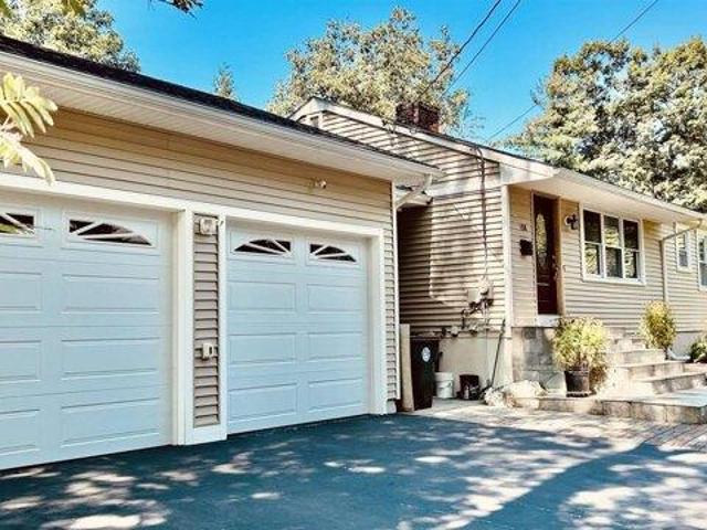 House for sale in Manchester, Hillsborough County
