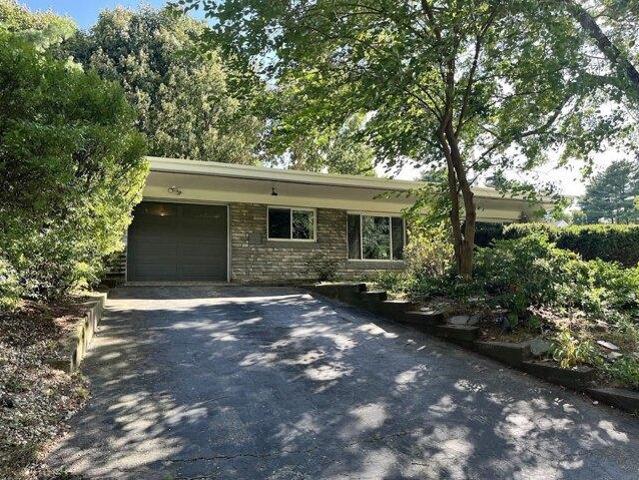 House for sale in Youngsville, Manchester